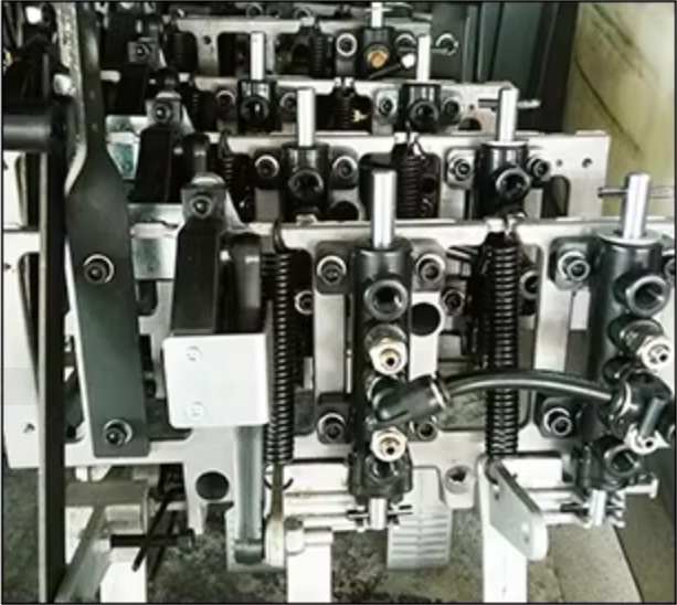 XT-721 High Performance Tire Changer 1.1KW For Auto Repair Shops