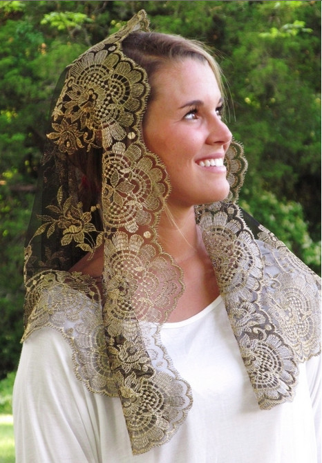 elegant embroidered Barcelona veil Authentic Spanish Medallion Mantillas