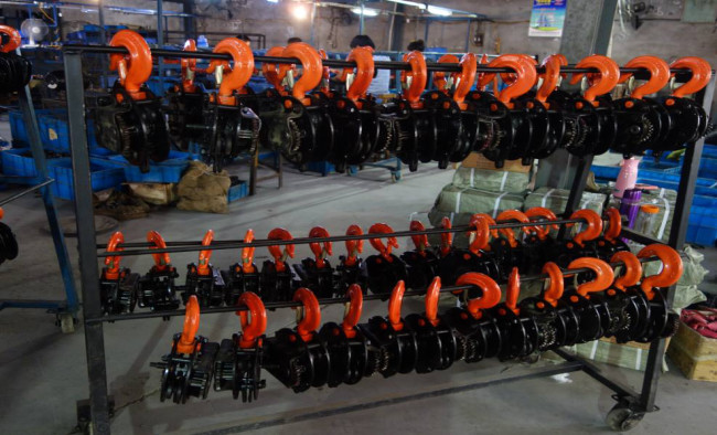 2 Ton Manual Chain Hoist Complete Specifications Customized Not Easily Deformed