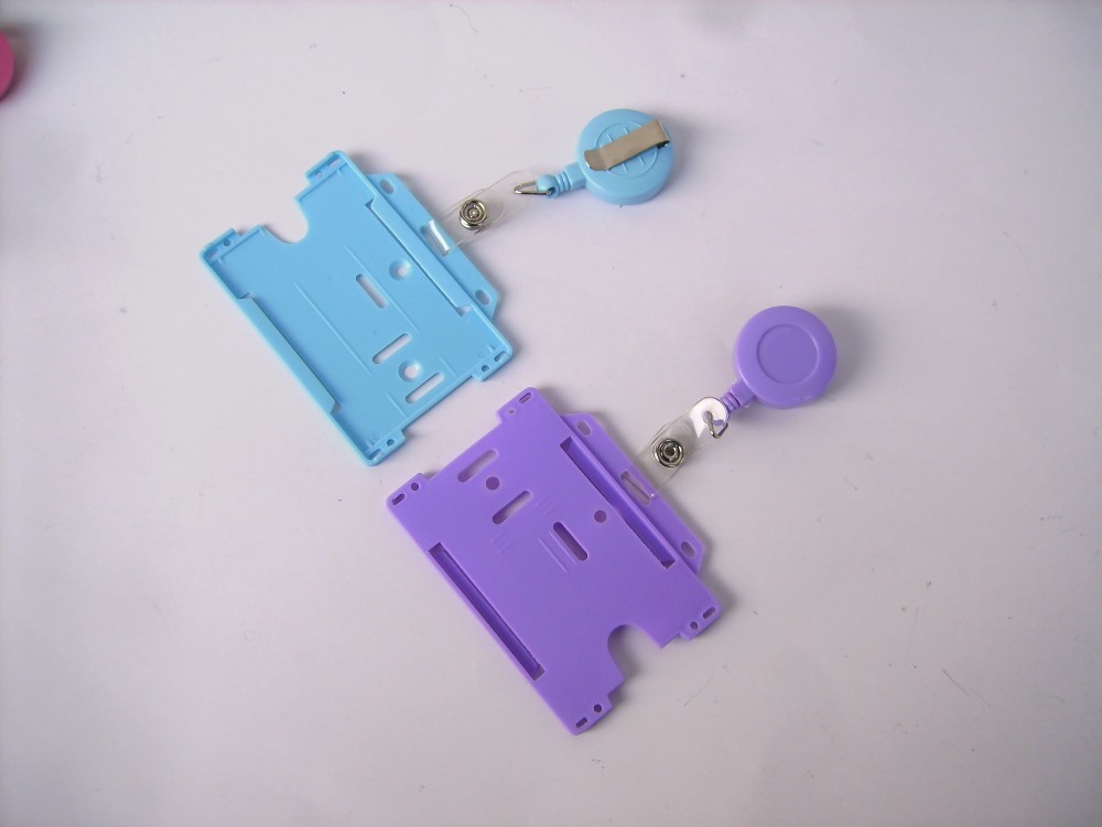 Azo Free Yoyo Id Card Holder , Retractable Badge Reels For Work Cards