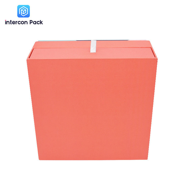 TUV Magnetic Closure Gift Box , Environmental Friendly Cardboard Drawer Box