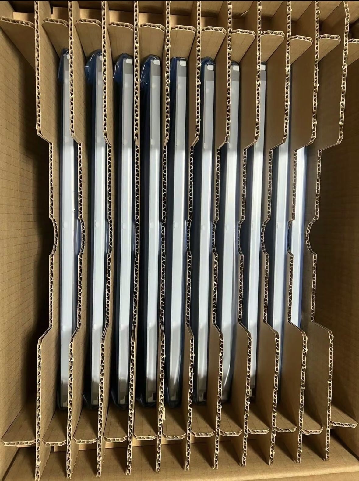 AA121TB01 Mitsubishi 12.1INCH 1280×800 RGB 400CD/M2 CCFL LVDS Operating Temperature: -20 ~ 70 °C INDUSTRIAL LCD DISPLAY