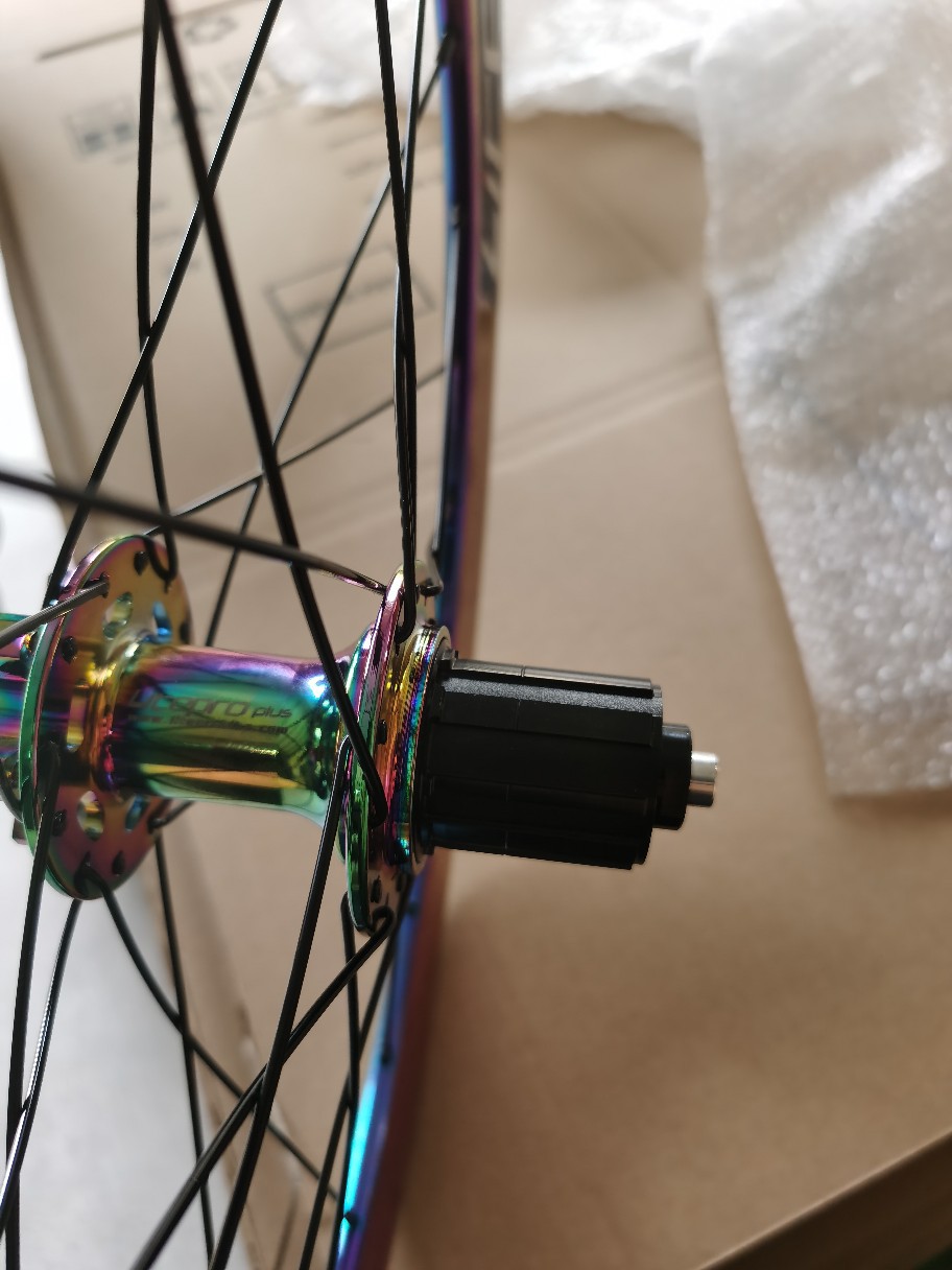 20 Inch Carbon Fiber Wheelset for Road Bicycles 8/9/10/11 Speed Double Wall Rainbow Color
