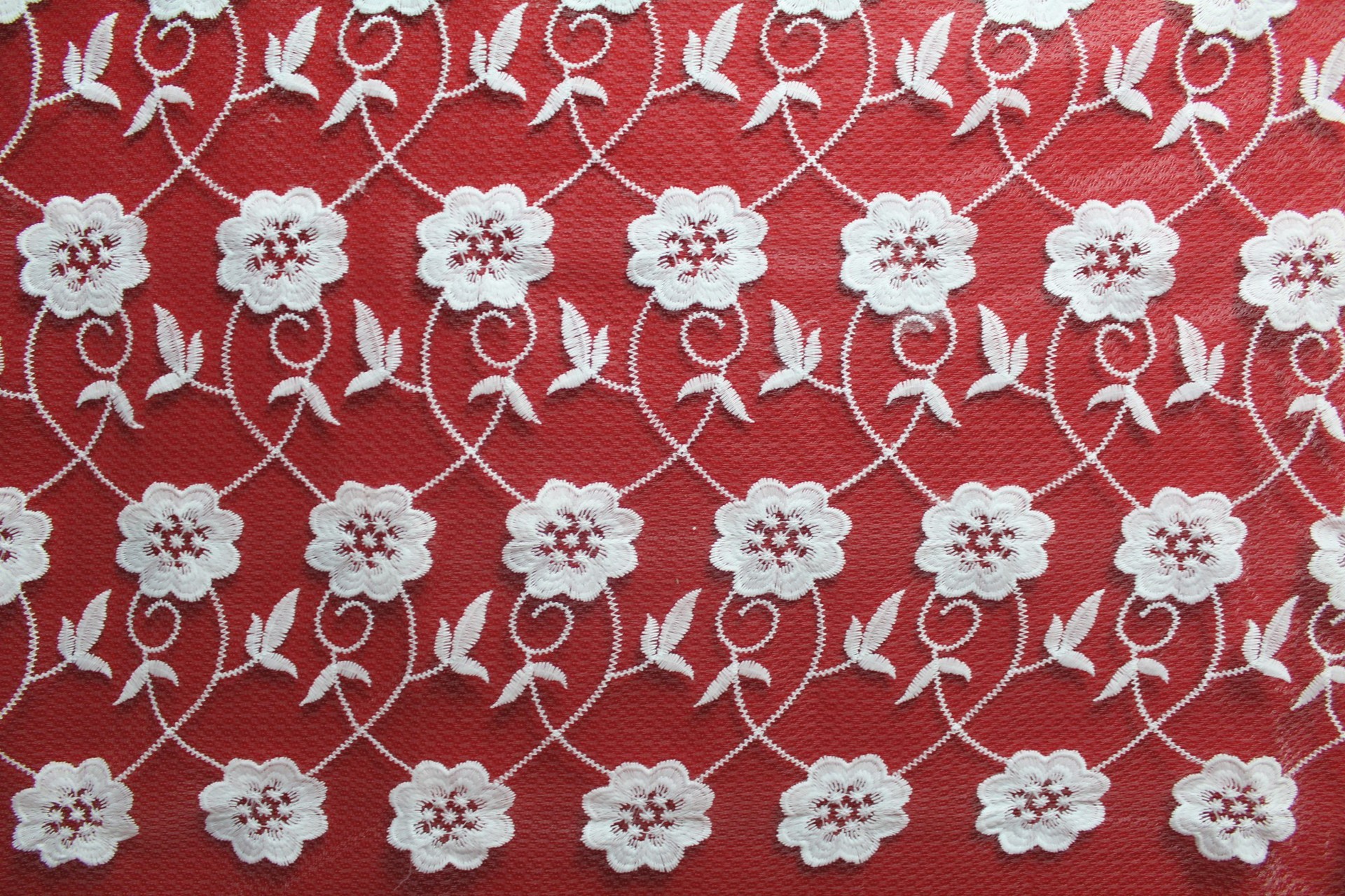 Diamond Mesh based Crown Style Embroidery Lace Fabric Crown for Women's Clothes