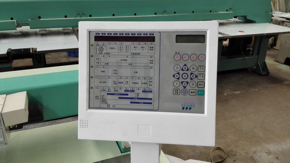 Second Hand Tajima Commercial Embroidery Machines Two Heads 380V