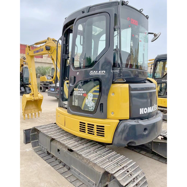 Good Condition Komatsu PC55 Excavator from Japan with 2896 Working Hours and 28.5 KW