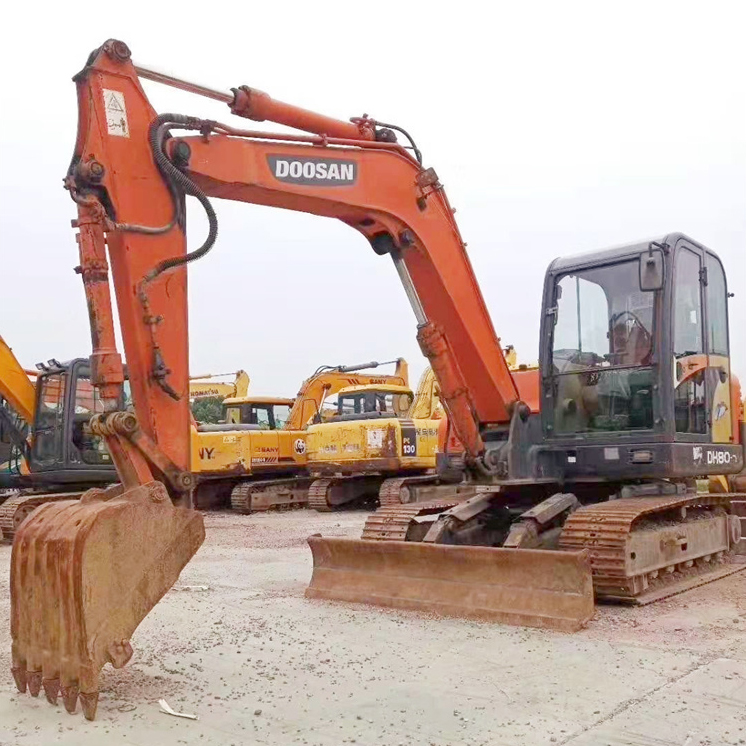 Original Hydraulic Valve Used Doosan DH80 Excavator in Good Condition 8 Ton Mini