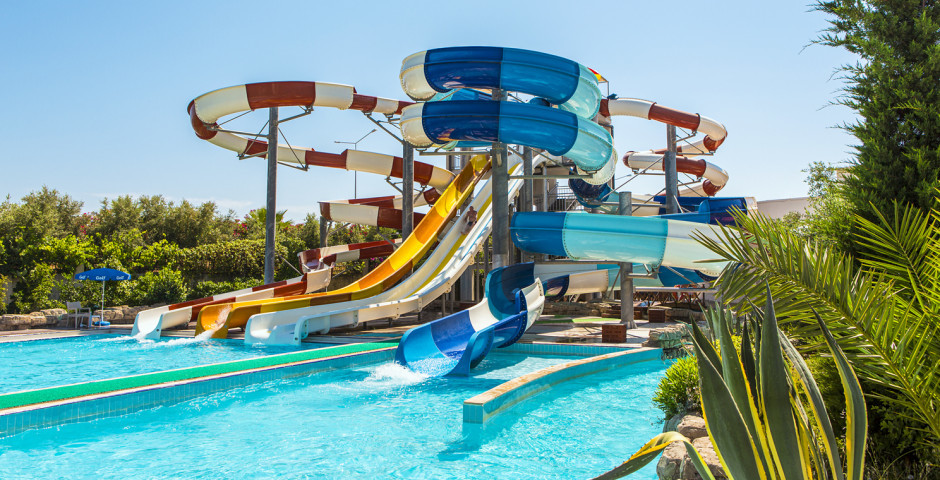 ODM Guangzhou Amusement Park Summer Play Water Swimming Pool Equipment Slide For Adult