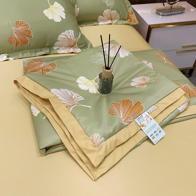 Luxury Princess Washed Silk Bedding Set 4 Pcs Filled with Soft and Breathable Bed Sheet