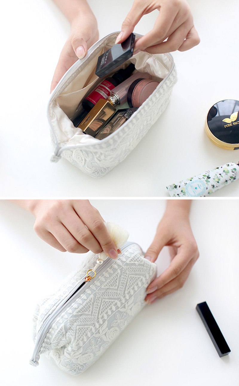 Custom Lady Natural Tassel Lace Portable Makeup Cosmetic Bag Small