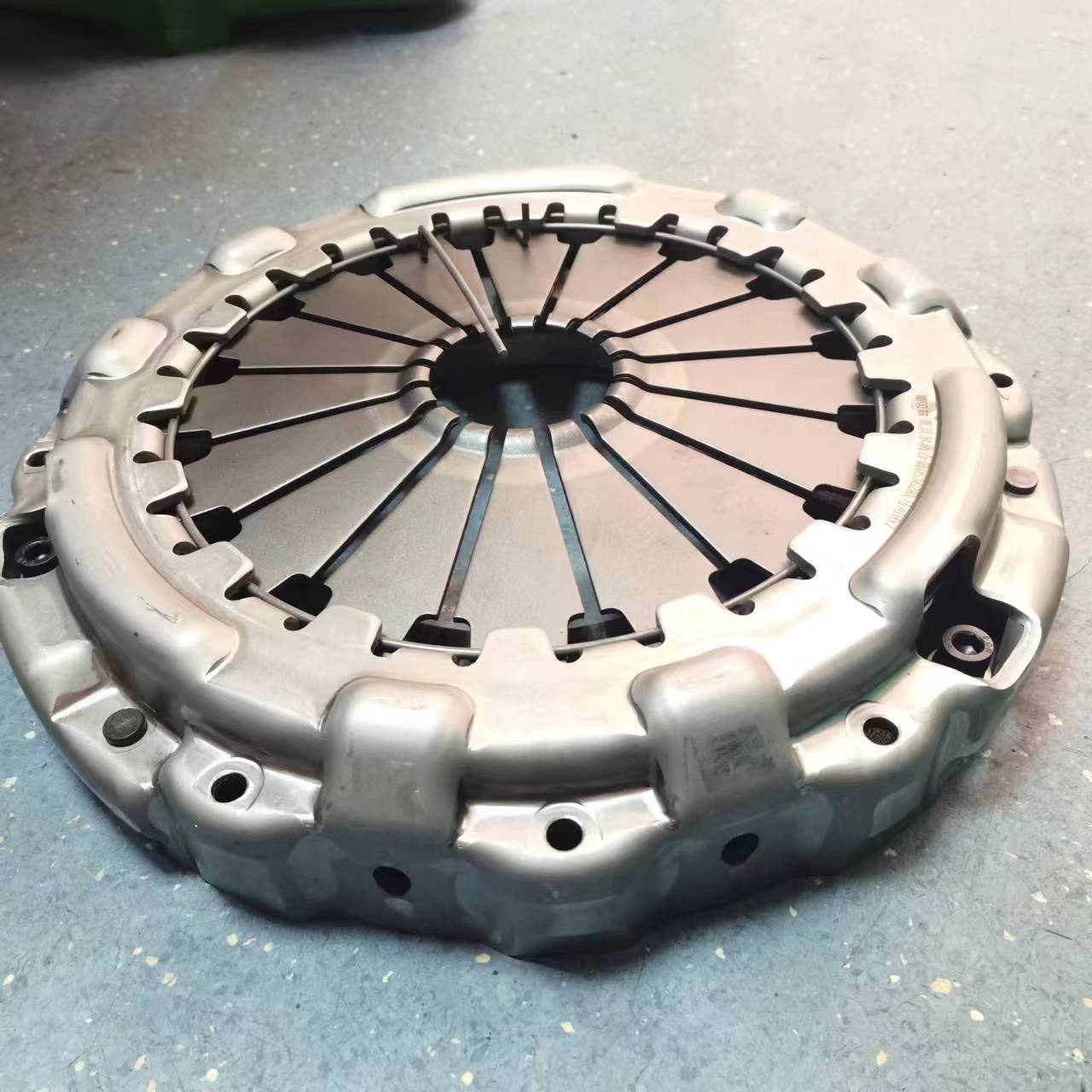 Spindle Slider Wg2210040210 for SINOTRUK Heavy Truck HOWO Truck Shakman Truck Gearbox