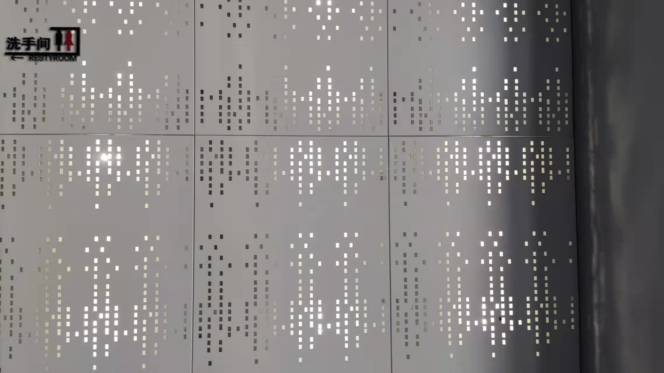 Customized 0.3mm Aluminum Perforated Panel Round Hole Square Hole Slotted Hole