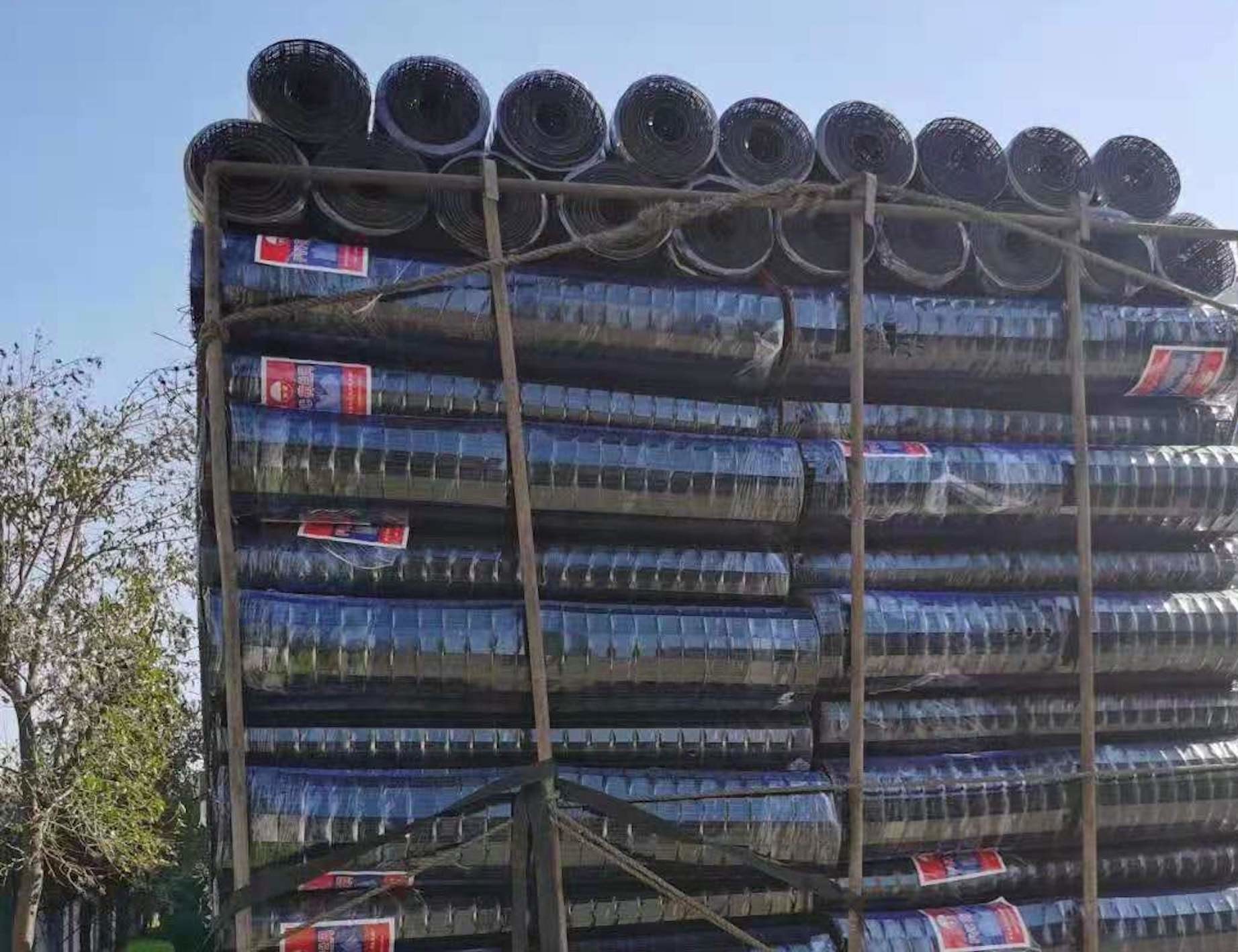 Farm Mesh Fencing 30m Welded Wire Mesh Stainless Steel Wire 201