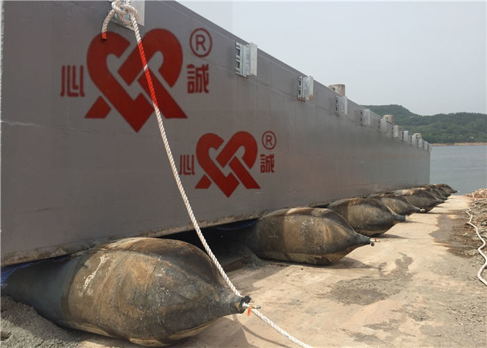 Professional Marine Rubber Ship Airbags For Vessel Launching Or Landing