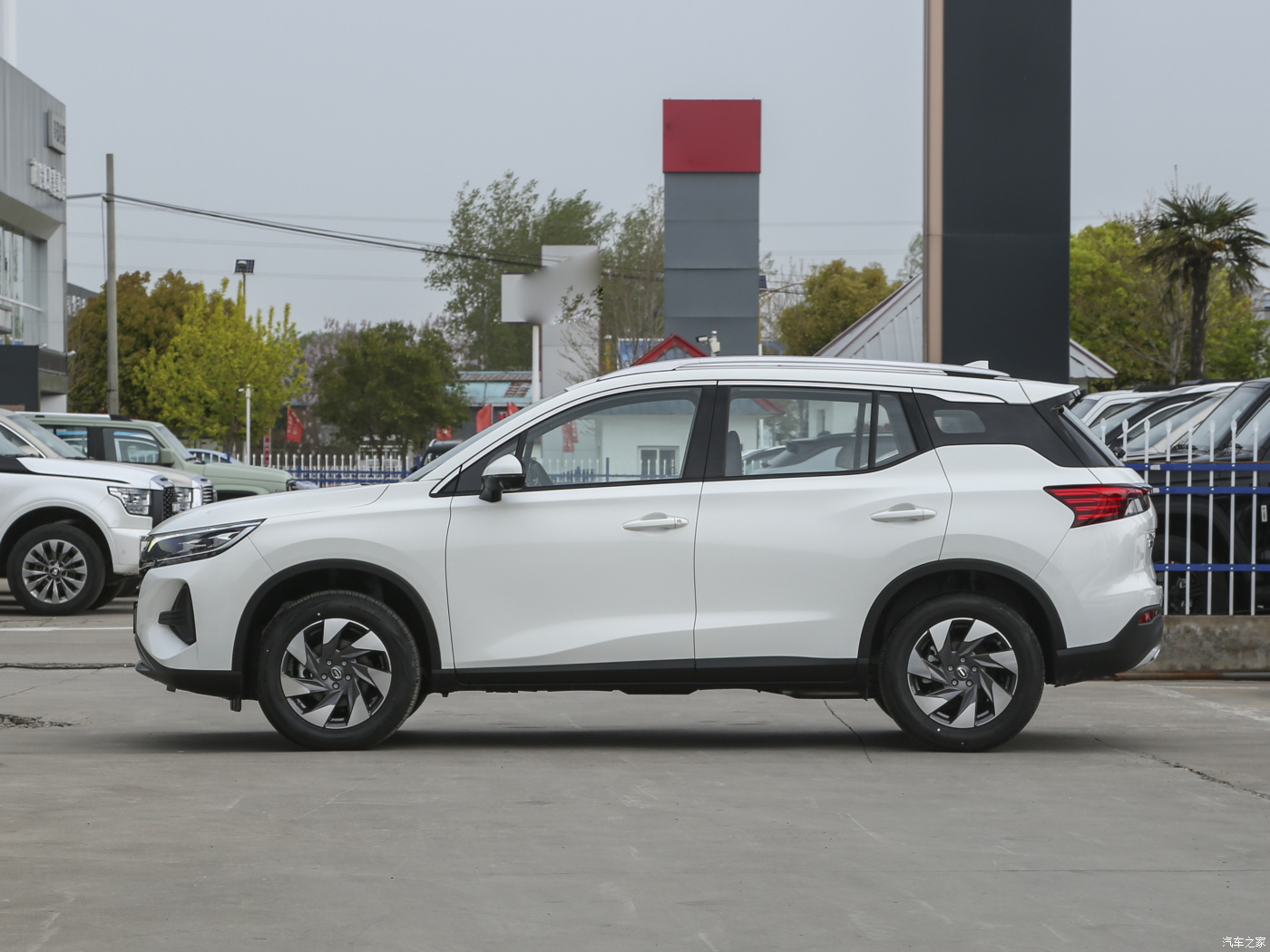Gac Gs4 2023 Fwd 1.5t 177hp L4 5 Seats Version Of Trumpchi Gs4 Gasoline Car