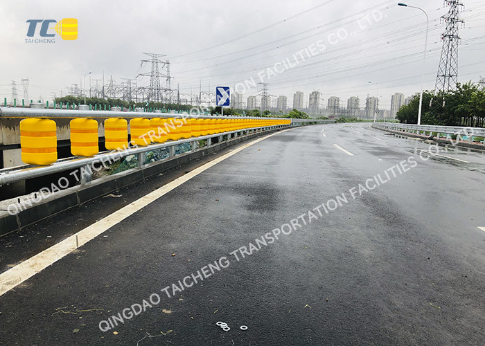 New Road Crash Barrier ISO Standard Rolling Guardrail Barrier