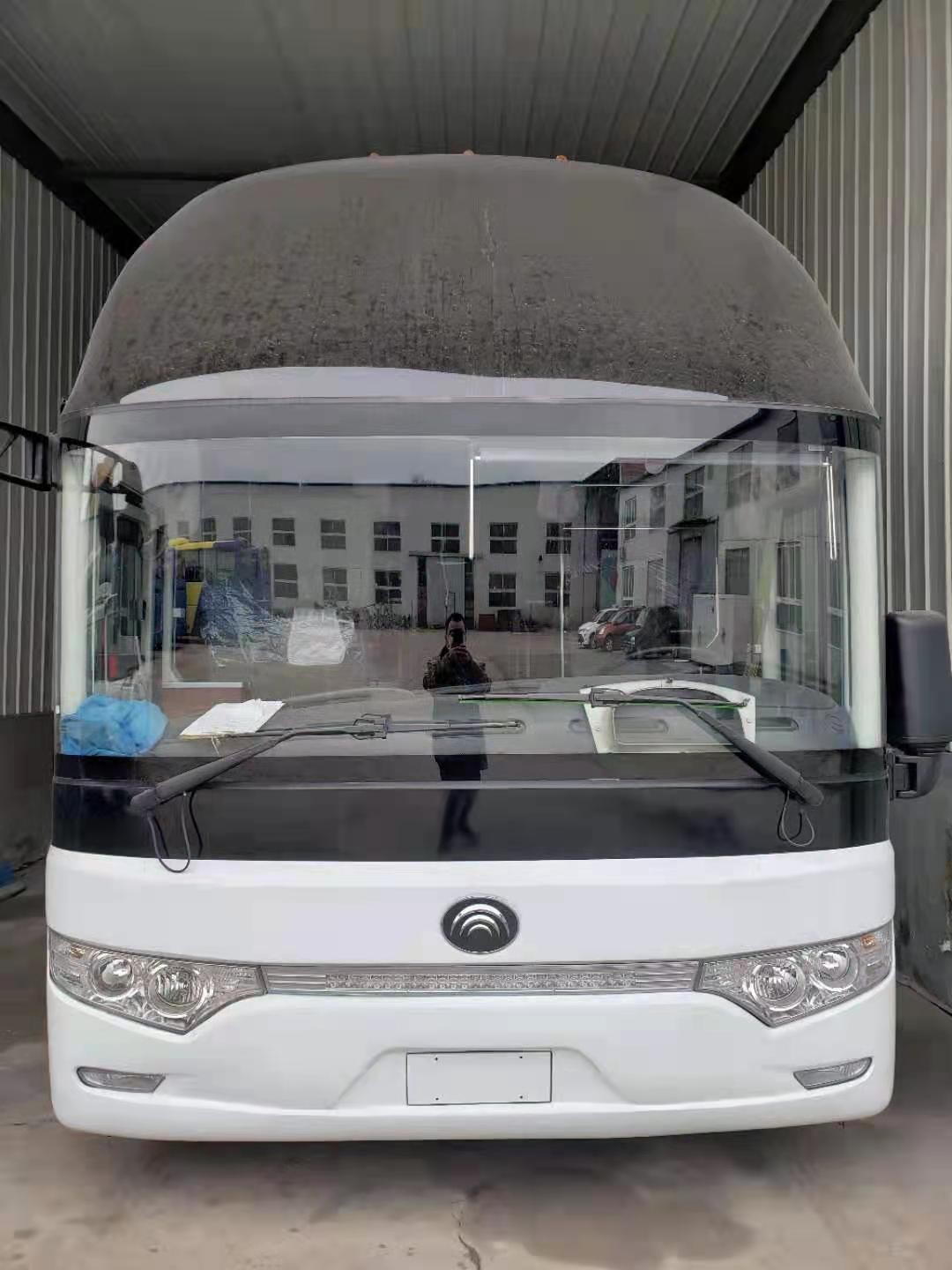 Used Yutong Coach ZK6122 53seats Double Doors Euro III Yuchai Engine Low Kilometer Used Tour Bus Airbang Chassis