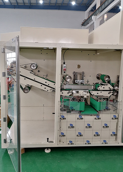 High Speed Automatic Stacking Machine For Sanitary Pads Convenient Installation
