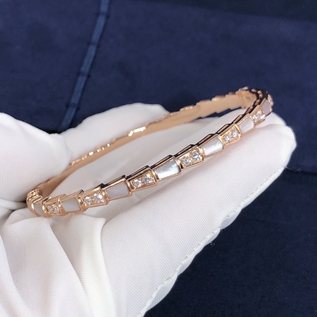 Elegant i 18k Gold Serpenti Viper Bracelet White MOP Natural Diamonds Real Gold Real Diamonds