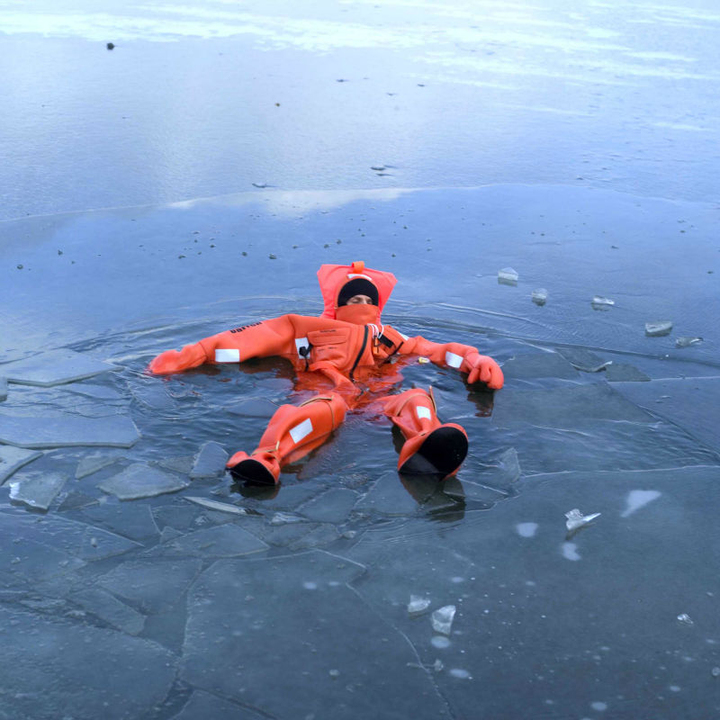 EC/CCS/MED certificate marine lifesaving immersion suit