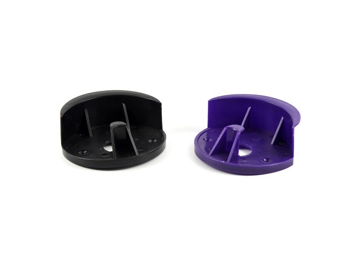 Easy Installation Horse Grooming Tools Solid Metal Bracket Coated With Protective PVC