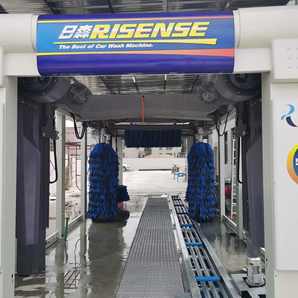 ISO14001 Certified of Portal Foam Bus or Truck Washing Station with and Competitive