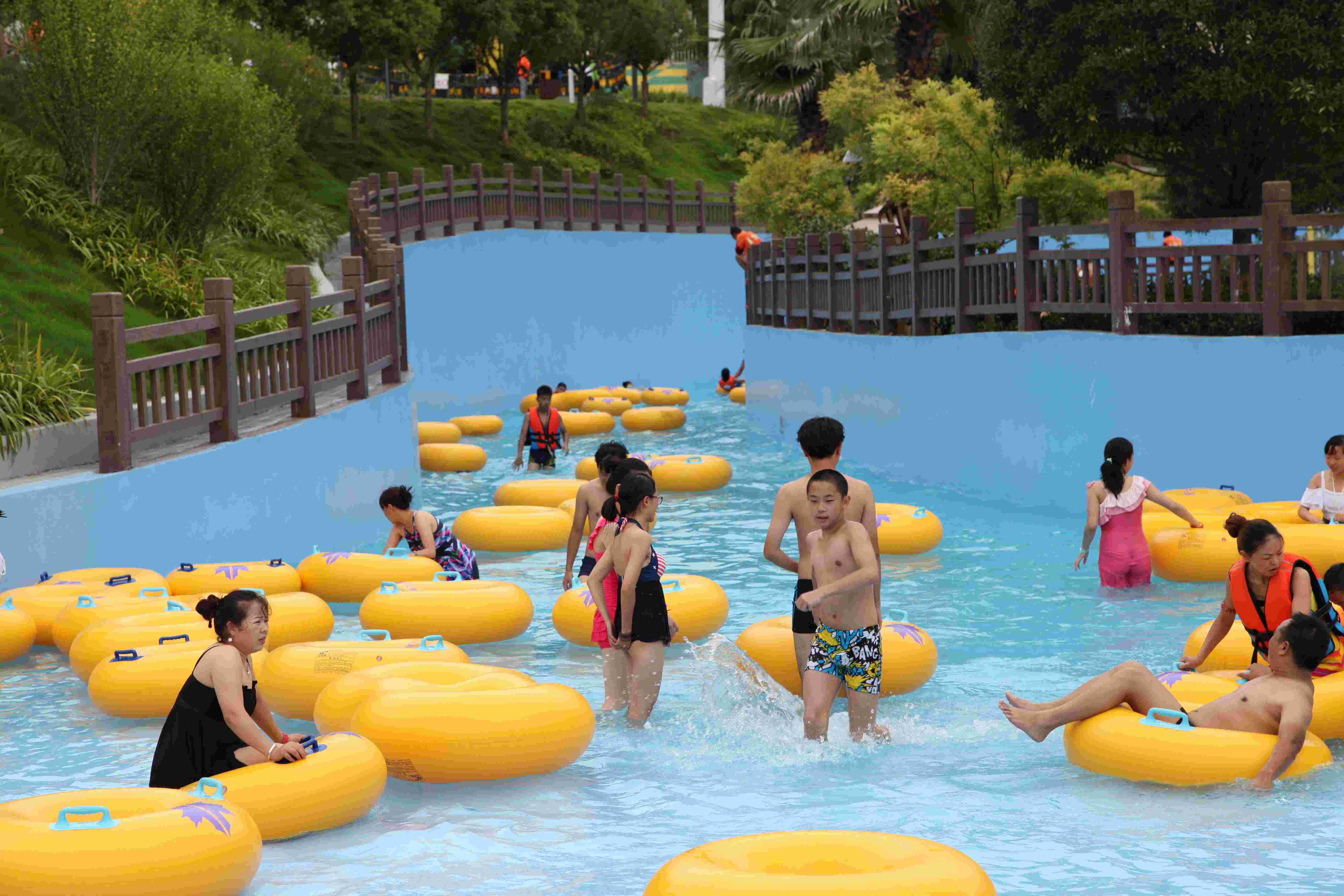 Custom Construction Lazy River Equipment For Aqua Water Park