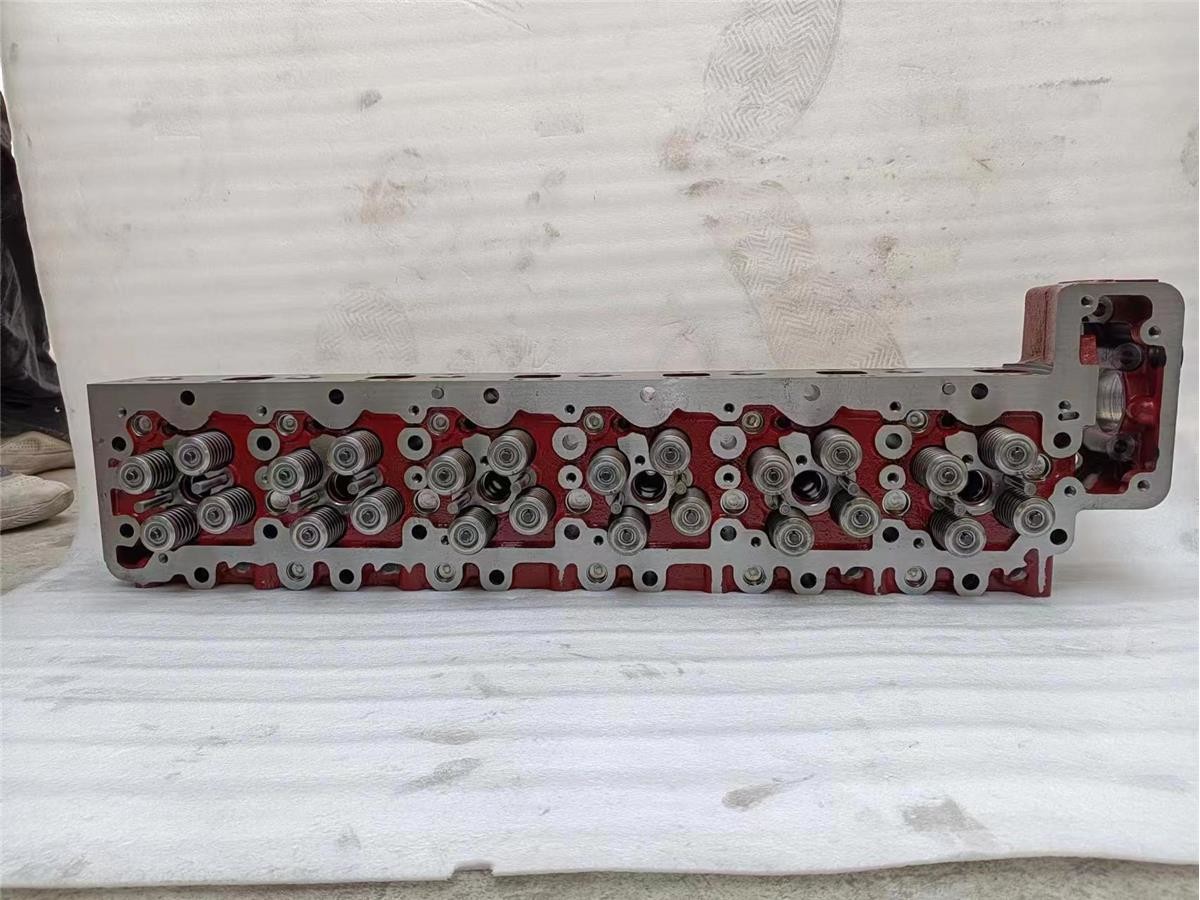 11101-E0531 11101-E0541 11101-E0530 Diesel Engine Cylinder Head For SK330 SK350-8 J08E