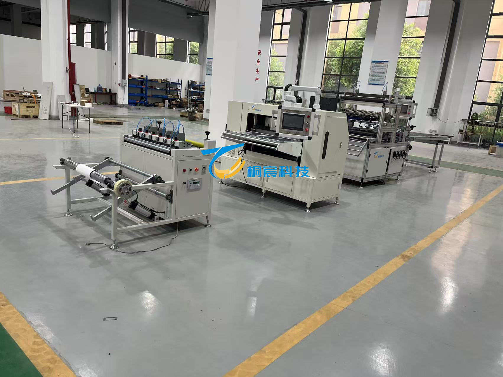 5kW HEPA Filter Pleating Machine 10m/min - 30m/min Oil Filter Making Machine