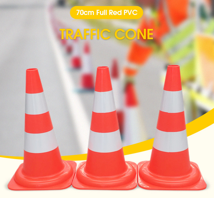 2.3kg 70cm PVC Traffic Cones 28 Safety Cones With Reflective Tape