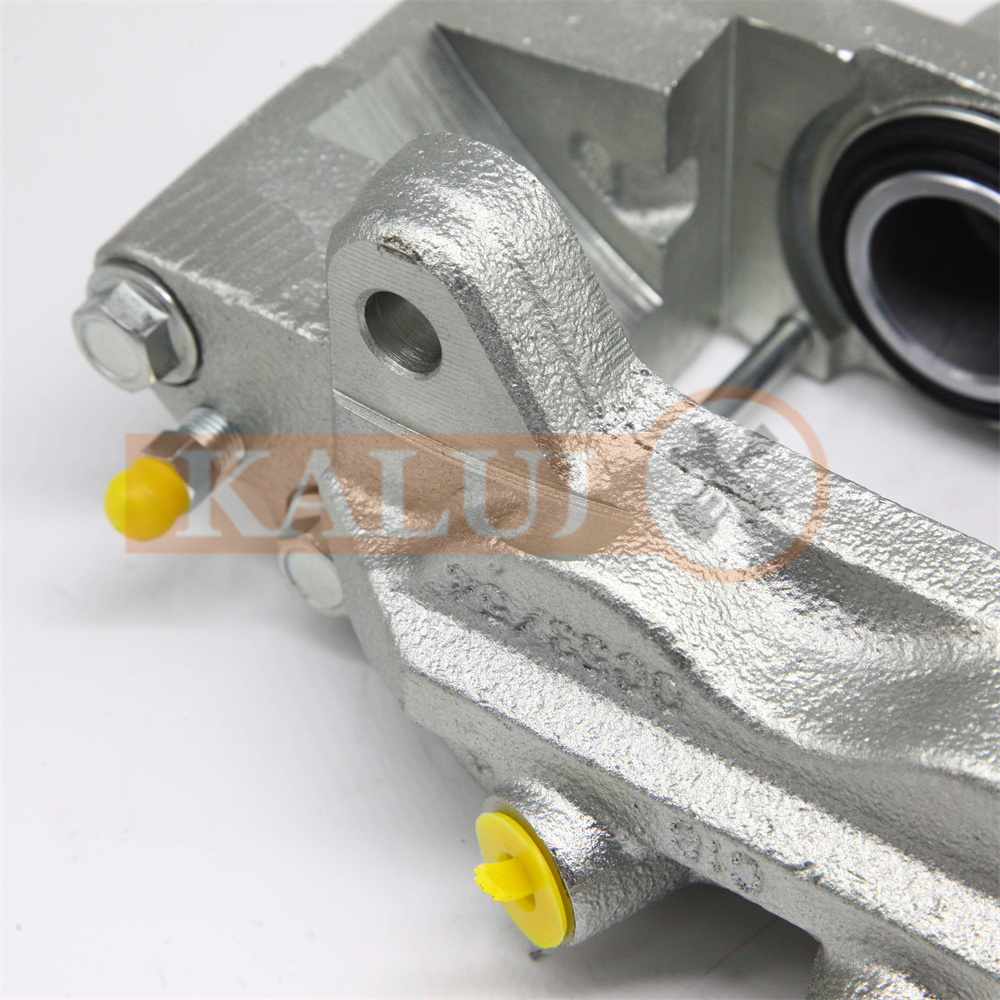 47750-0K190 Front Left Brake Caliper To-yota HILUX VII Pickup FORTUNER