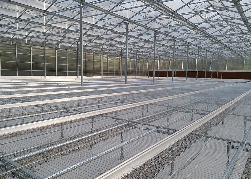 High Transparency & Durable PC Material, Spacious Interior PC Greenhouse - Ideal For Year Round Plant Cultivation