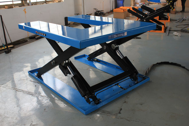U Shaped Low Profile Lift Tables 2000kg 1 Ton 6600lbs Capacity