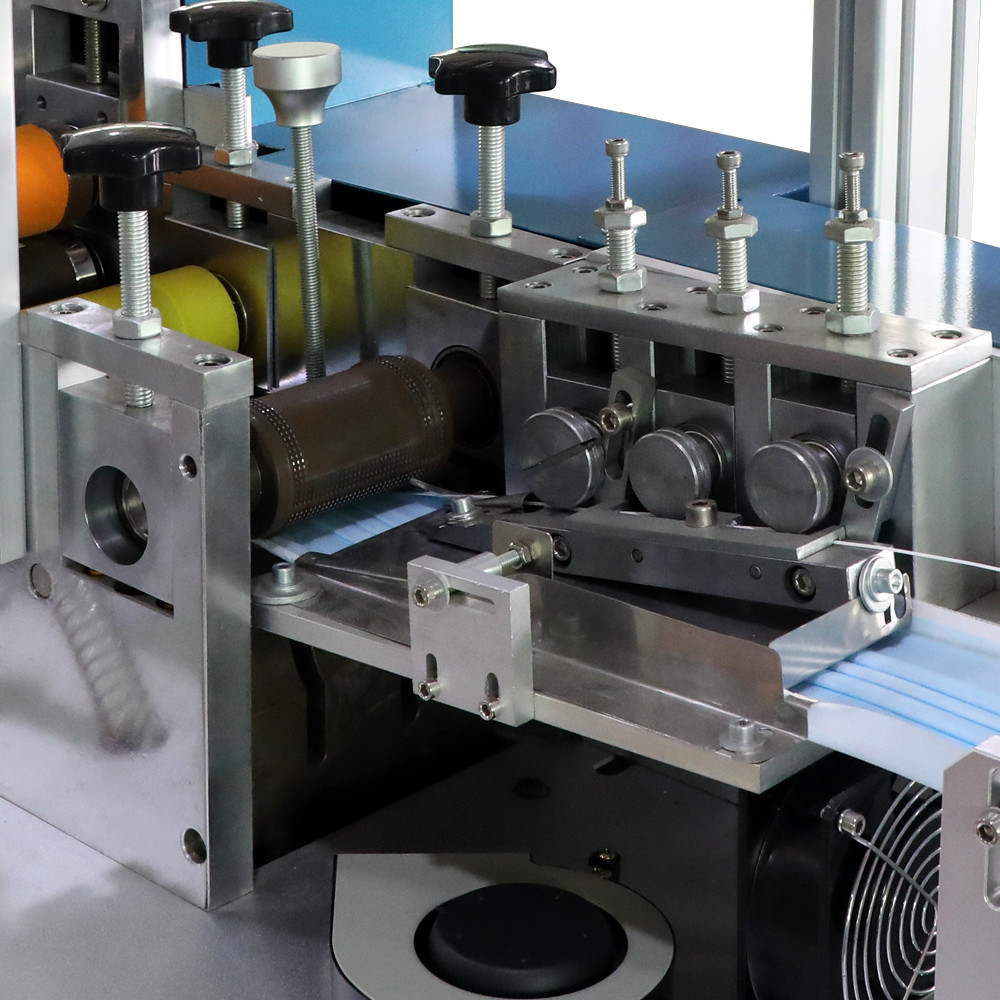 260Pcs/min Medical Face Mask Machine 13KW CE ceritification