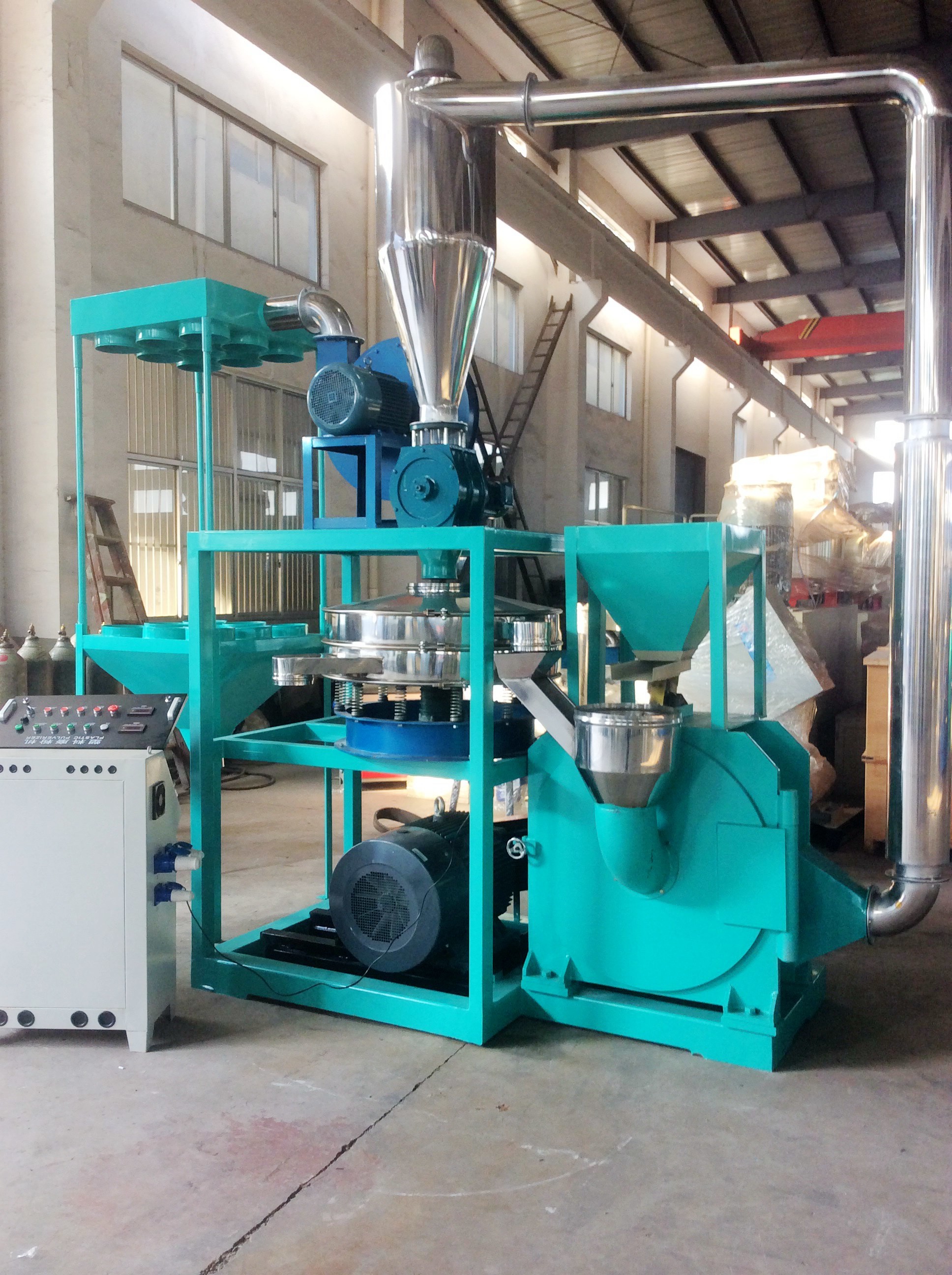 100 Mesh Plastic Milling Machine , Double Cold Syatem PVC Grinder Machine