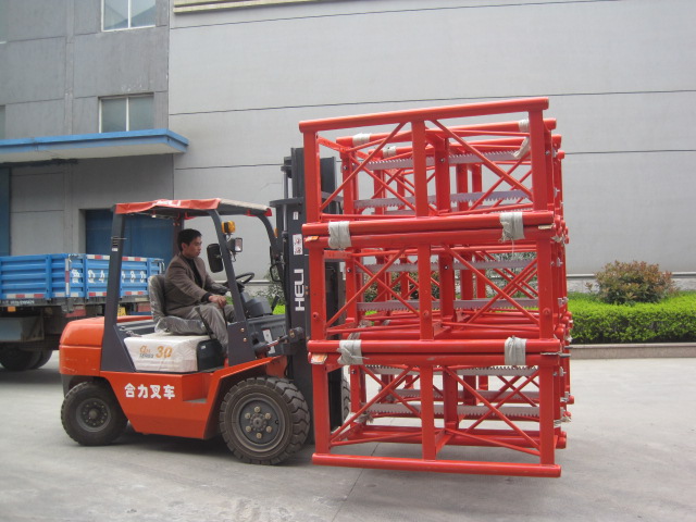 Mast Building Construction Hoist Parts Customized Color Painting