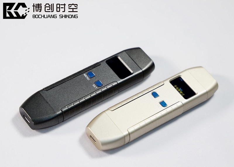 The car is equipped with GPS locator. How to find out the GPS detector and the positioning search equipment on the car