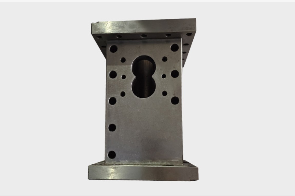 200mm To 400mm Extrusion Screw Barrel Extruder Barrel For Co Rotating