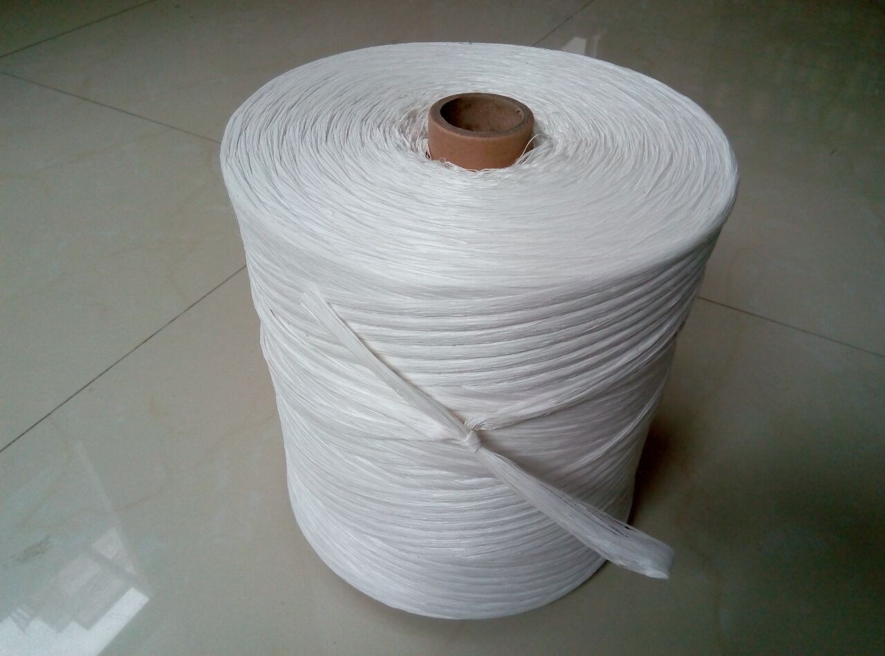 Package 90*260*270mm RW 8000D PP Filler Yarn With Breaking Strength 8KG