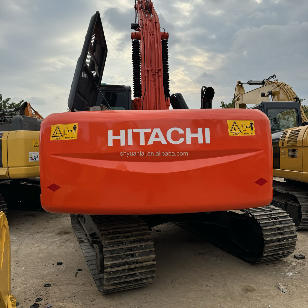 High Work Efficiency Hitachi ZX200 Second-hand Excavator with Low Fuel Consumption