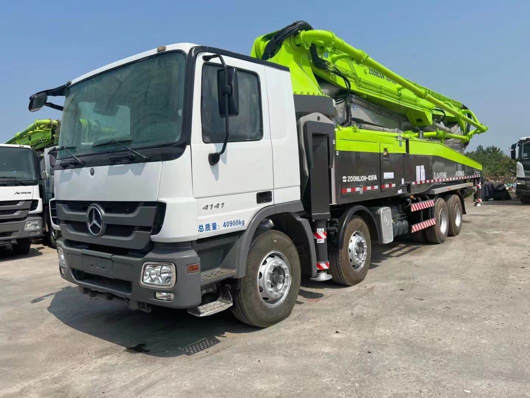 2013 Zml 52m Concrete Pump on Benz Truck Concrete Boom Pump Heavy Equipment