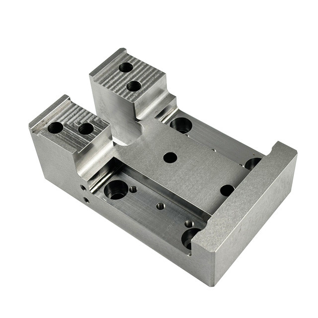 Precision CNC Machining Components High-accuracy For Medical Industry