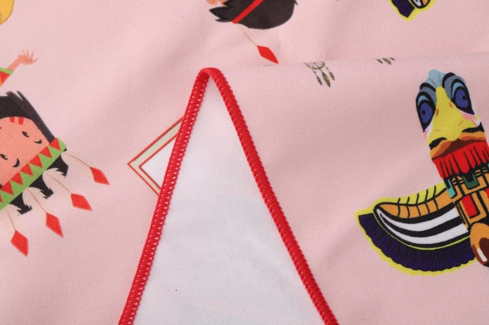 Peached 200gsm Small Beach Blanket 40x70cm 90 Polyester 10 Polyamide