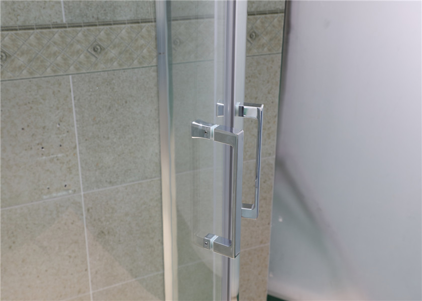 Sliding 6mm Clear Glass Quadrant Shower Enclosures with Bright Aluminum Alloy Profiles