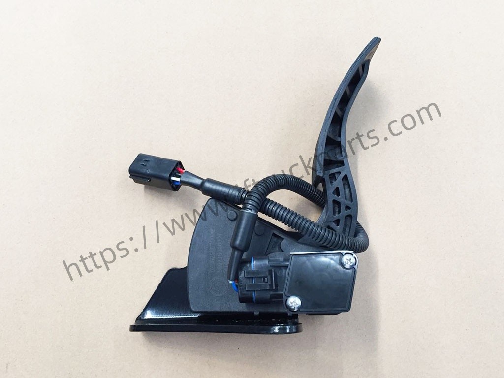 Shacman Delong truck parts Accelerator pedal Electronic accelerator assembly DZ96259570002