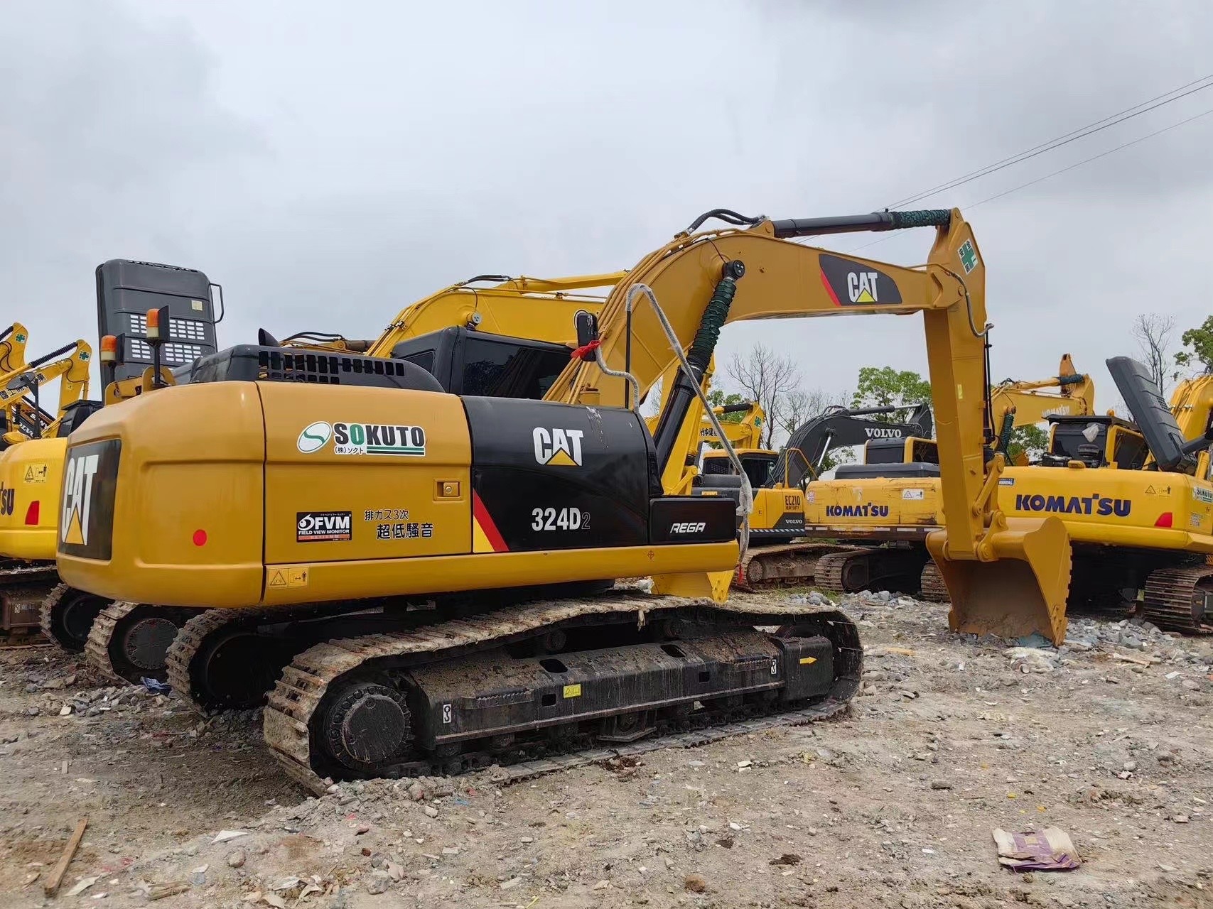 Japan Caterpillar 324d2 Used Excavator 24 Ton Low Fuel Consumption