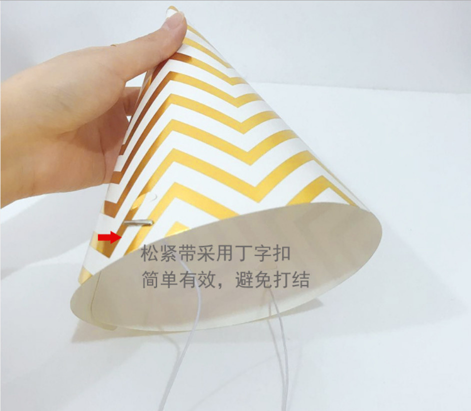 Recycled Festival Party Decorations Gold Foil Paper Cone Hats Custom Size