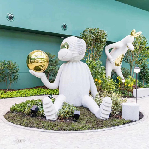 Customized Home Decor Sculptures Cartoon Dog Fiberglass Animal Sculpture