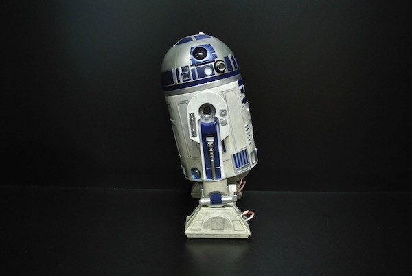 Complex Design R2D2 Disney Robot Action Figures With Special Technology