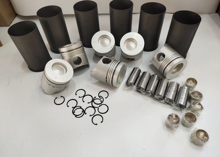 Excavator H07CT Rebuild Kit For Liner/Piston/Piston Ring